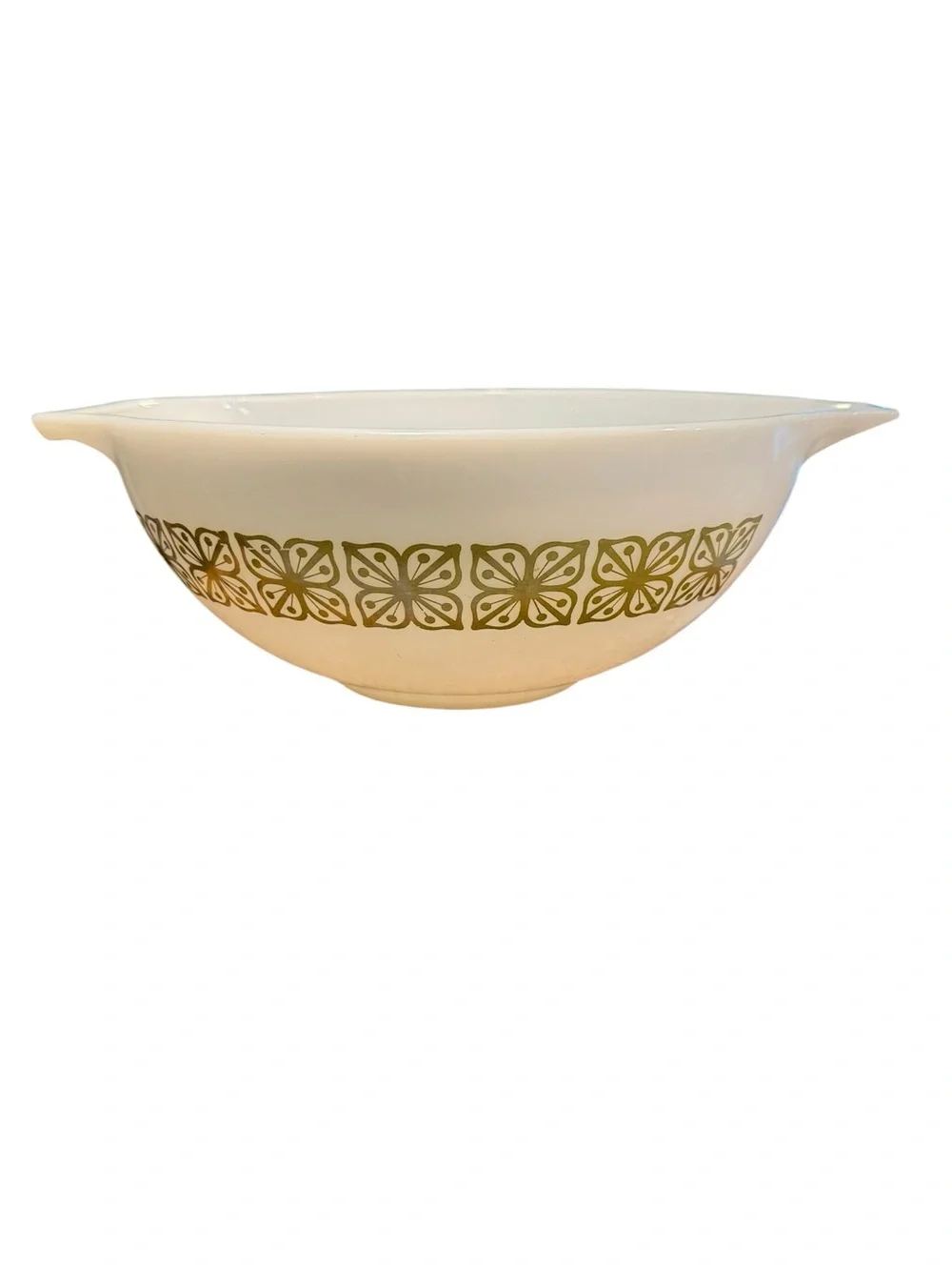 Pyrex be milk shape